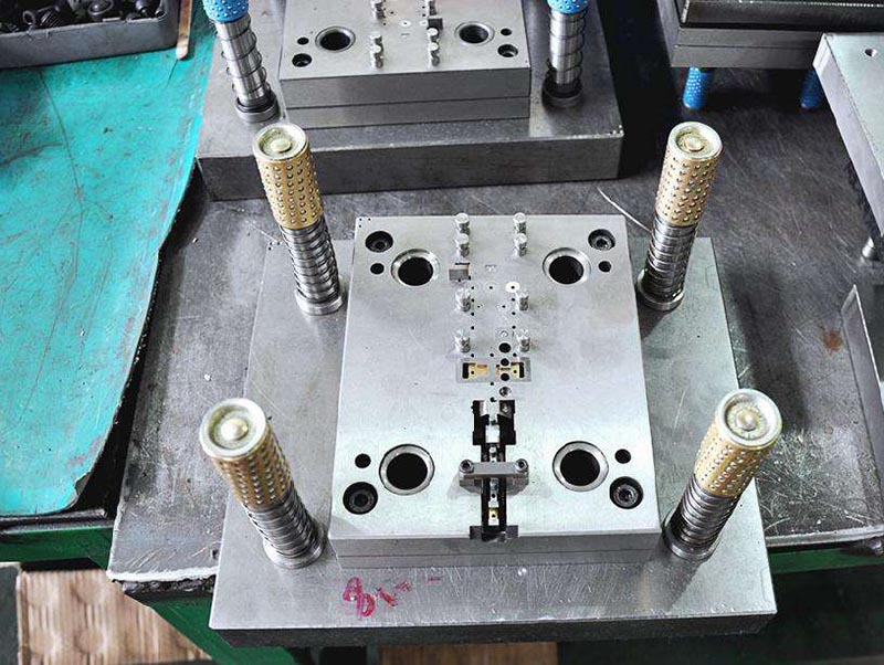 闽清模具制造-01